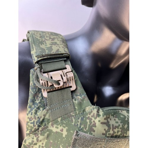 Бронежилет ЗАЩИТНИК в Бийске с кевларовым баллистическим пакетом C2, капами и бронеплитами Бр5